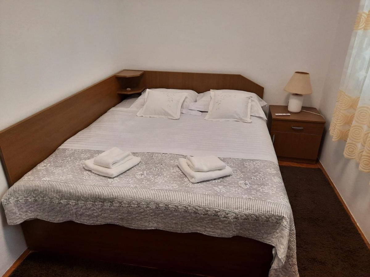 Holiday Home Toncica - Rogotin 외부 사진